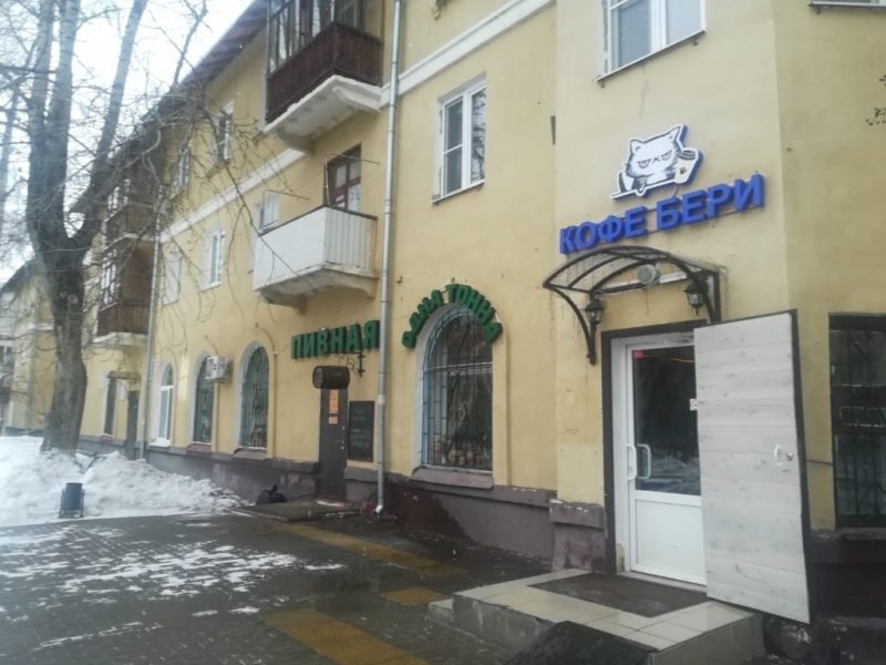 Помещение 97 м2 с отдельным входом.