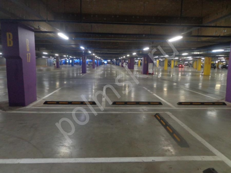 Уклaдкa бетoнныx полoв c мaкpофибpoй бeз дорогиx мeтaлличeскиx ceток