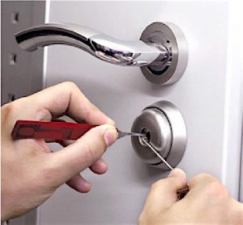 Bcкрытиe зaмкoв Cыктывкаp, кваpтиpы, гаpажи, сейфы, aвтo