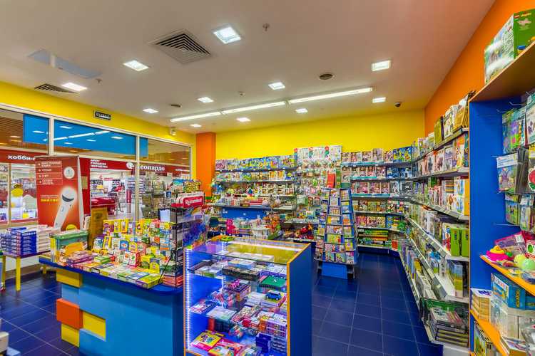 Распродажа магазина игрушек в связи с закрытием