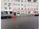 Помещение 120 м2 на первом этаже, первой линии.